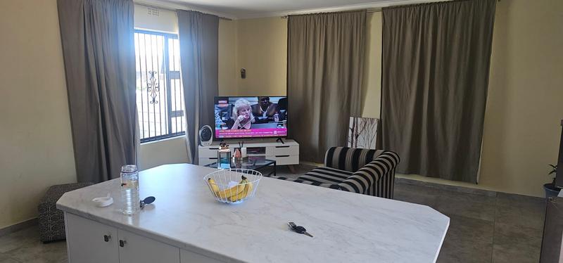 9 Bedroom Property for Sale in Mandalay Western Cape